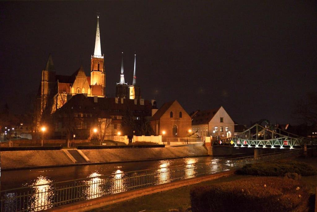 Natural Apartment In The City Center - Old Town Breslavia Exterior foto