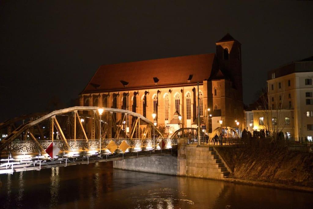 Natural Apartment In The City Center - Old Town Breslavia Exterior foto